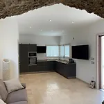 Le Liame Antico Trullo *