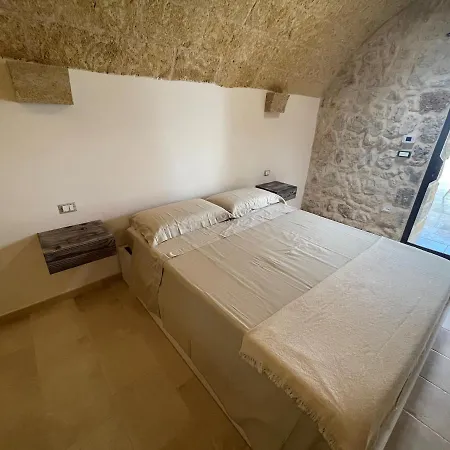 Le Liame Antico Trullo 别墅 加利亚诺德尔卡波