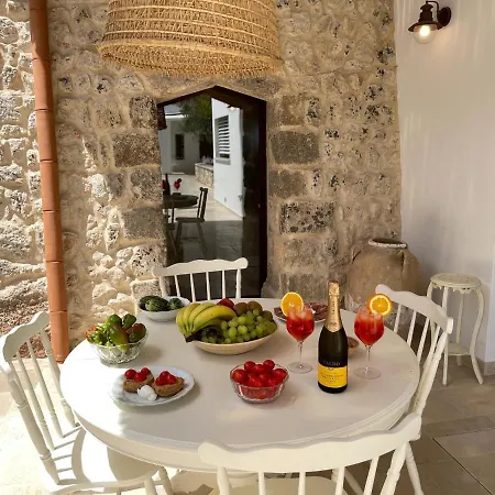 别墅 Le Liame Antico Trullo *